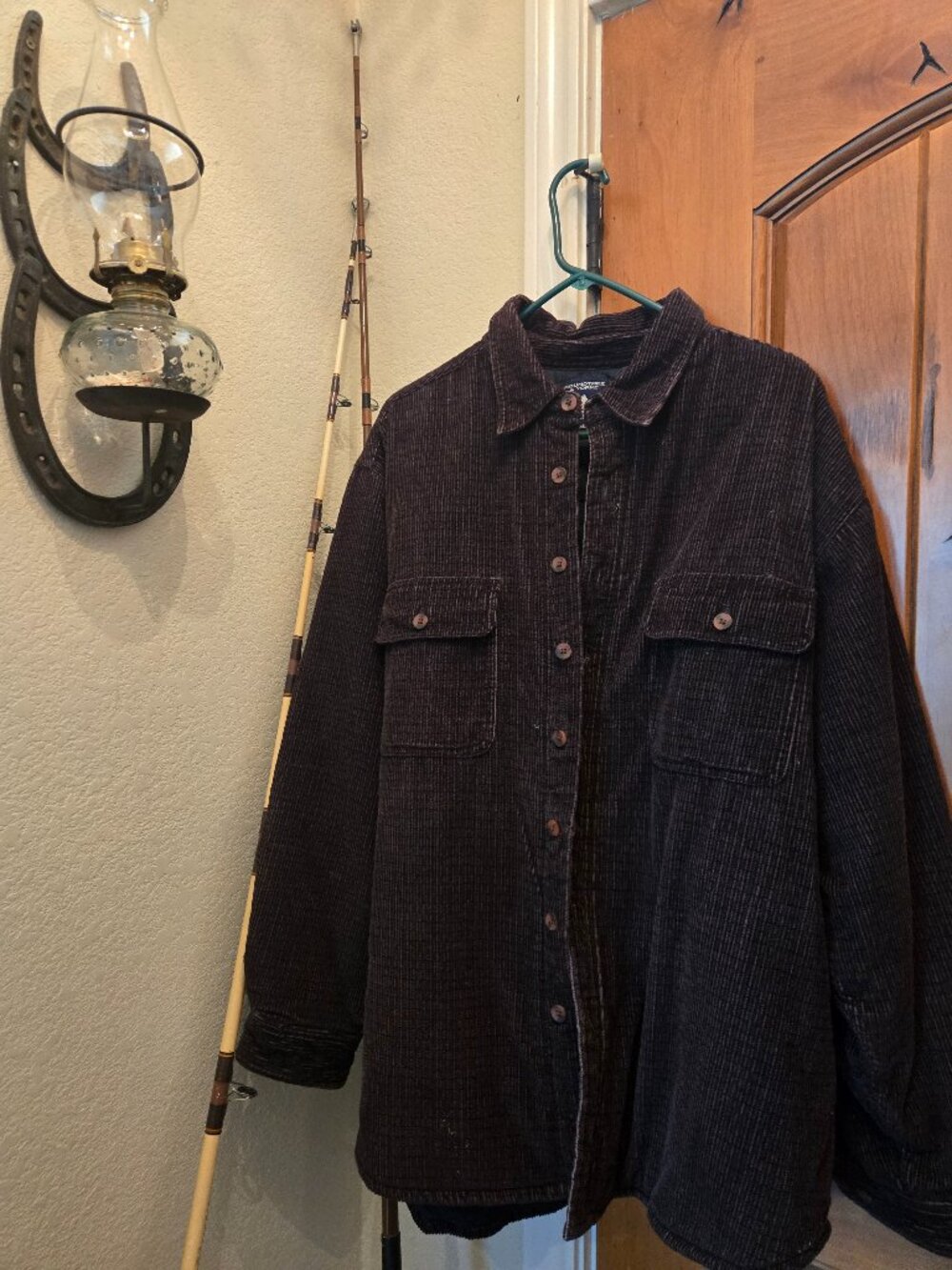 Roundtree and Yorke quilted corduroy jacket extra large